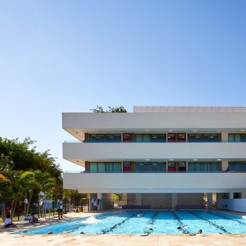 John McAslan + Partners. The British School, Rio.