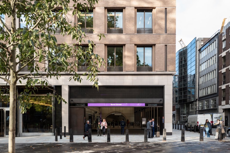 Crossrail Bond Street. Landscape. John McAslan + Partners. Crossrail Bond Street. Landscape.