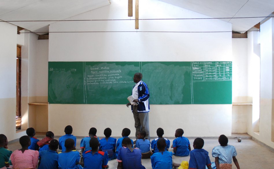 John McAslan + Partners. Malawi Schools. External View. Internal View.